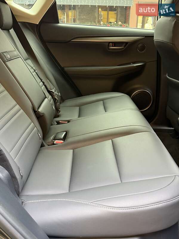 Внедорожник / Кроссовер Lexus NX 2020 в Умани