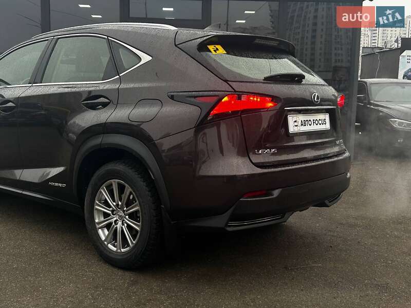 Внедорожник / Кроссовер Lexus NX 2015 в Киеве