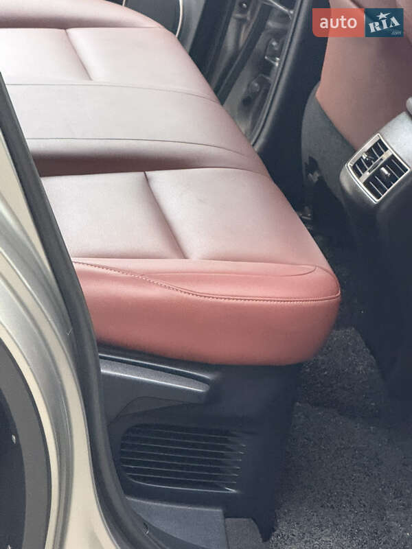 Внедорожник / Кроссовер Lexus NX 2018 в Одессе