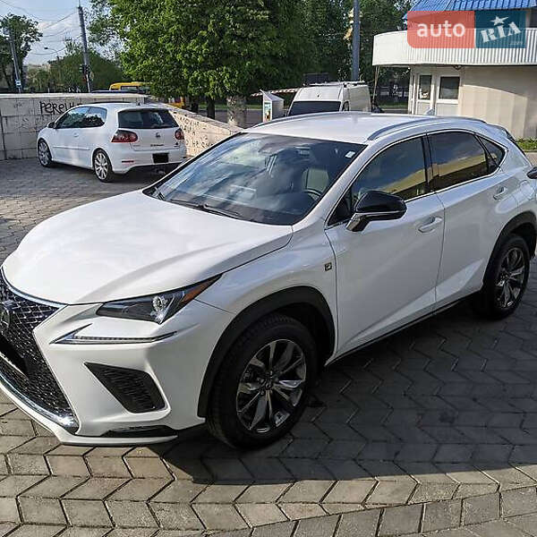 Внедорожник / Кроссовер Lexus NX 2020 в Черновцах