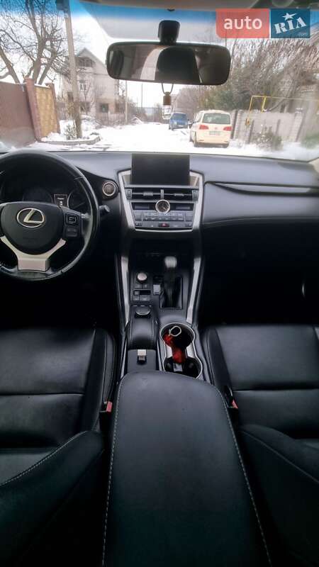 Внедорожник / Кроссовер Lexus NX 2015 в Каменском фото 25 Внедорожник / Кроссовер Lexus NX 2015 в Каменском