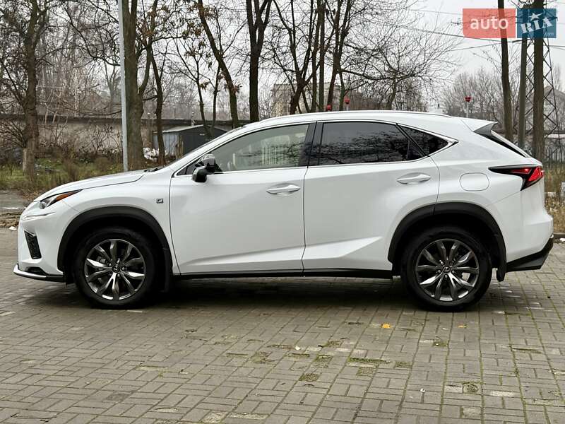 Позашляховик / Кросовер Lexus NX 2021 в Дніпрі