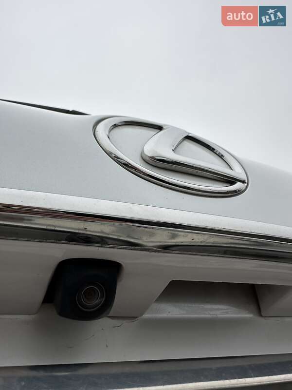 Внедорожник / Кроссовер Lexus NX 2015 в Белогородке