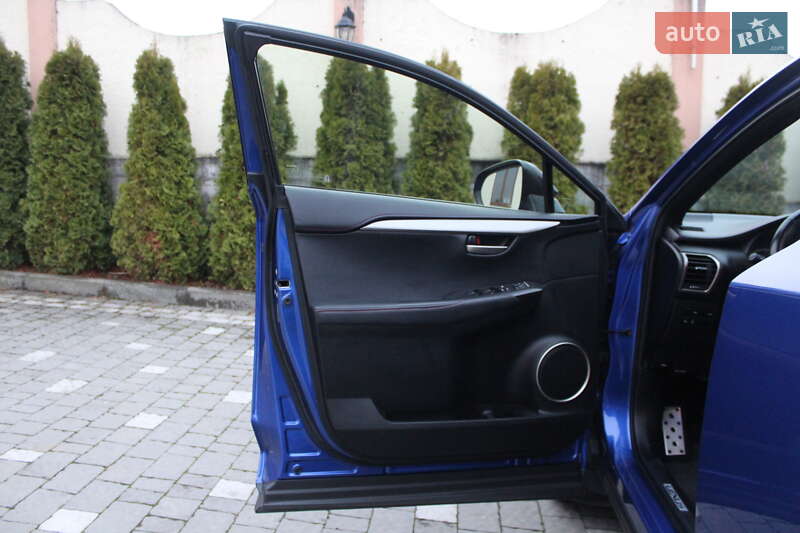 Позашляховик / Кросовер Lexus NX 2016 в Трускавці