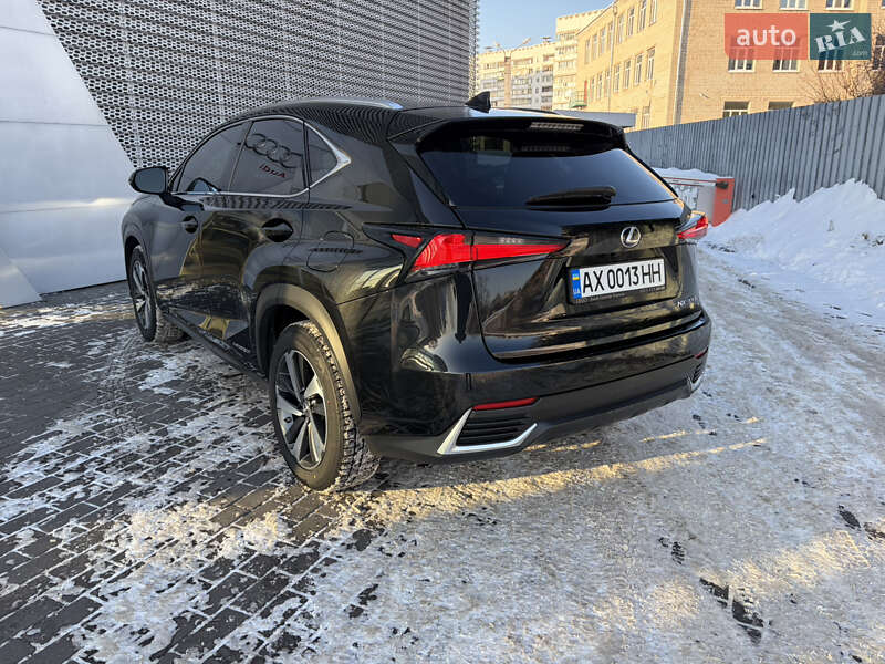 Внедорожник / Кроссовер Lexus NX 2020 в Харькове