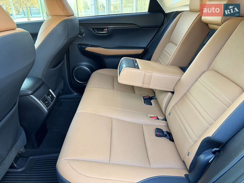 Внедорожник / Кроссовер Lexus NX 2020 в Харькове