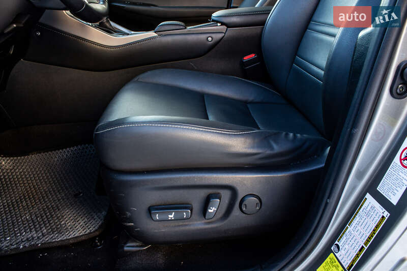 Внедорожник / Кроссовер Lexus NX 2018 в Львове