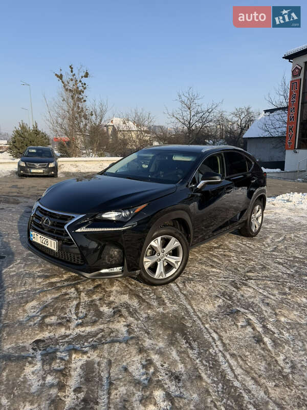 Позашляховик / Кросовер Lexus NX 2016 в Івано-Франківську