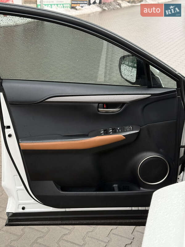 Позашляховик / Кросовер Lexus NX 2018 в Кривому Розі