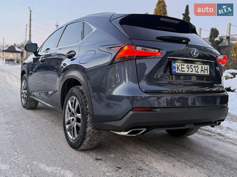 Внедорожник / Кроссовер Lexus NX 2015 в Днепре