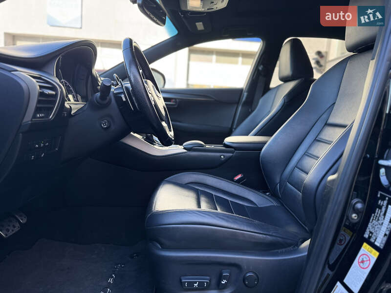 Внедорожник / Кроссовер Lexus NX 2017 в Луцке