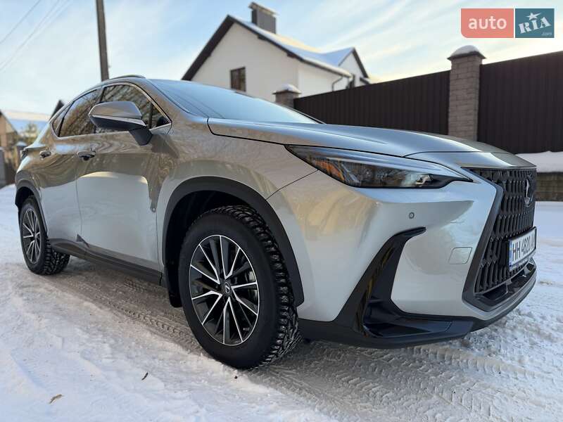 Позашляховик / Кросовер Lexus NX 2023 в Вінниці