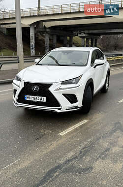 Внедорожник / Кроссовер Lexus NX 2020 в Одессе
