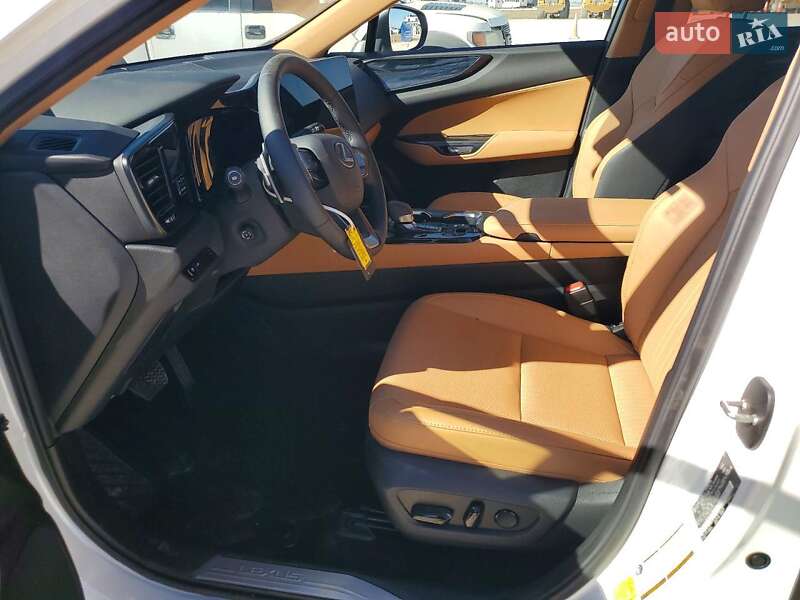 Внедорожник / Кроссовер Lexus NX 2025 в Львове