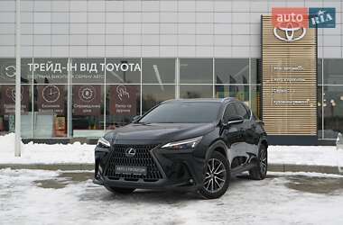 Позашляховик / Кросовер Lexus NX 2022 в Києві