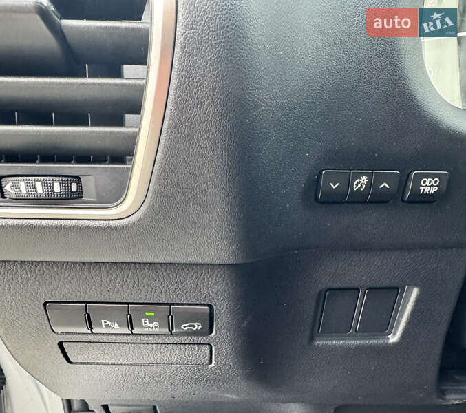 Внедорожник / Кроссовер Lexus NX 2015 в Киеве фото 25 Внедорожник / Кроссовер Lexus NX 2015 в Киеве