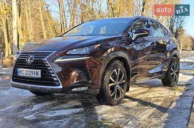 Позашляховик / Кросовер Lexus NX 2018 в Львові