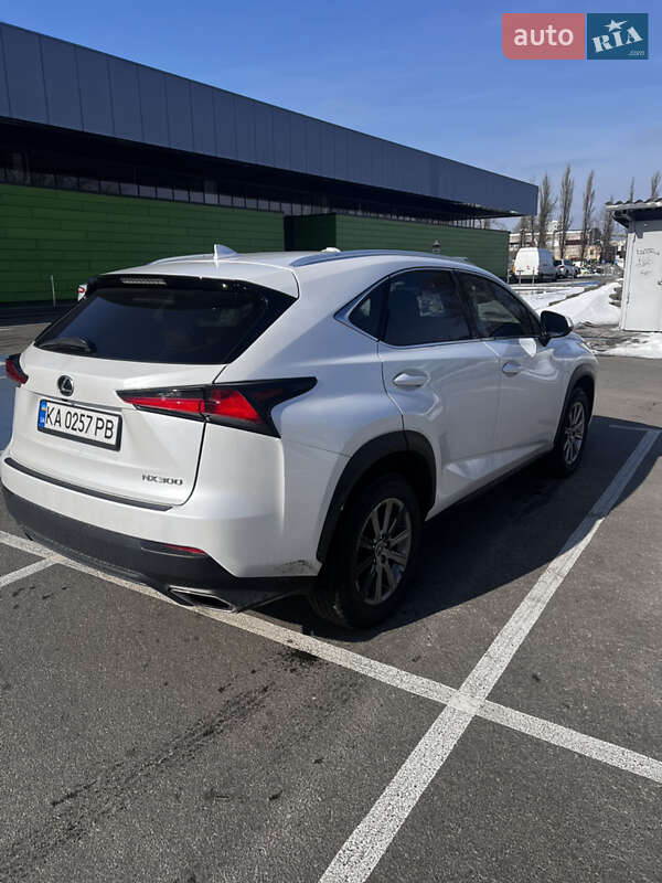 Позашляховик / Кросовер Lexus NX 2019 в Києві фото 4 Позашляховик / Кросовер Lexus NX 2019 в Києві