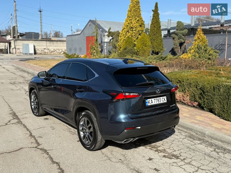 Позашляховик / Кросовер Lexus NX 2015 в Дніпрі