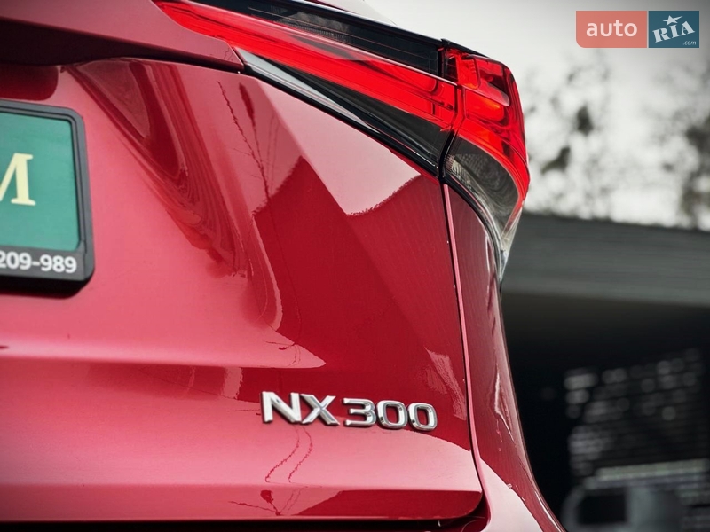 Внедорожник / Кроссовер Lexus NX 2017 в Киеве