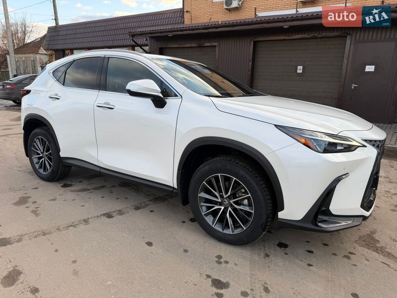 Позашляховик / Кросовер Lexus NX 2024 в Харкові