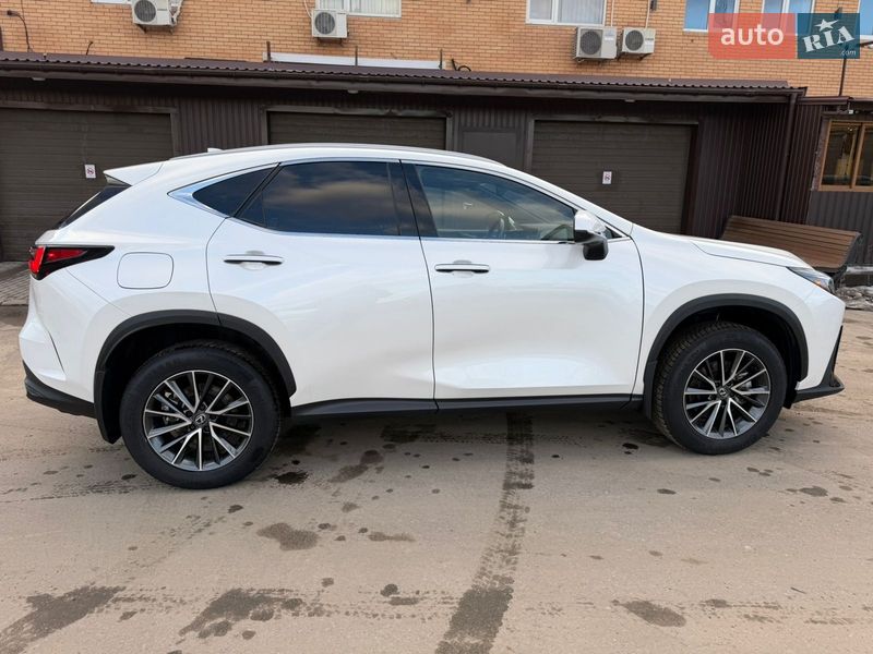 Позашляховик / Кросовер Lexus NX 2024 в Харкові