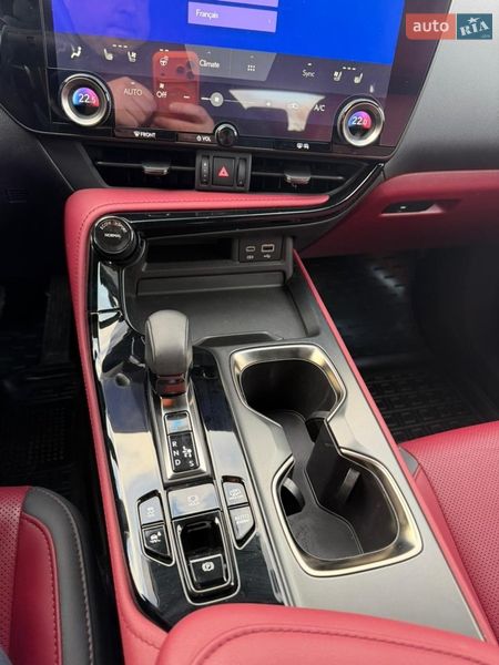 Позашляховик / Кросовер Lexus NX 2024 в Харкові