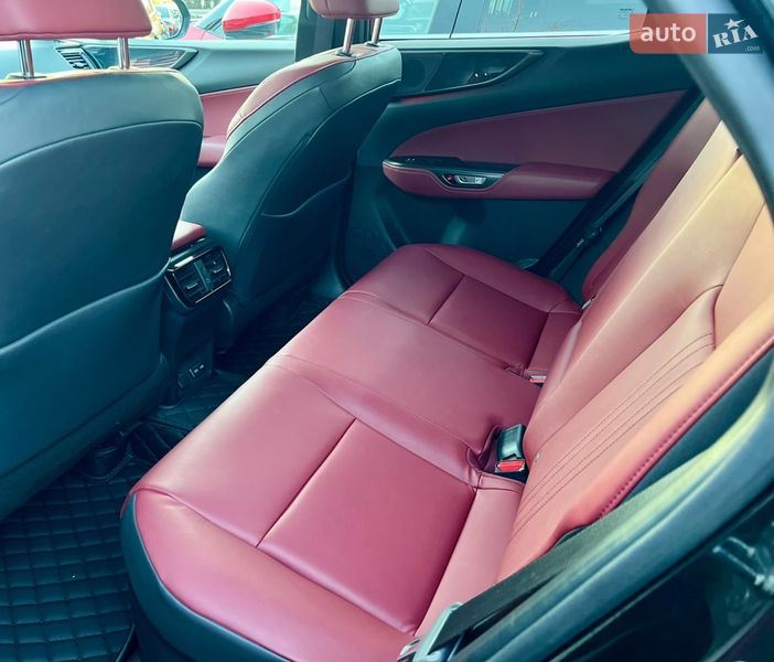 Позашляховик / Кросовер Lexus NX 2022 в Києві