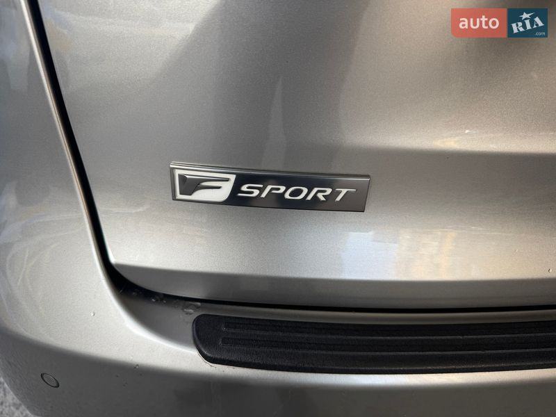 Позашляховик / Кросовер Lexus NX 2016 в Львові