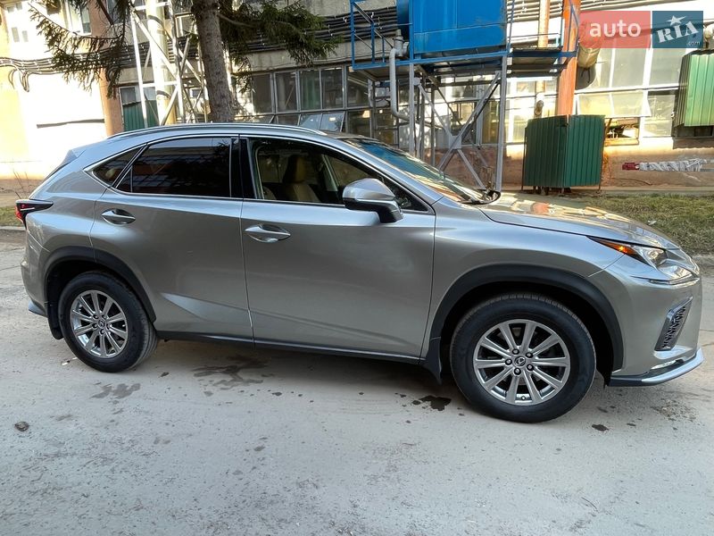 Позашляховик / Кросовер Lexus NX 2018 в Вінниці