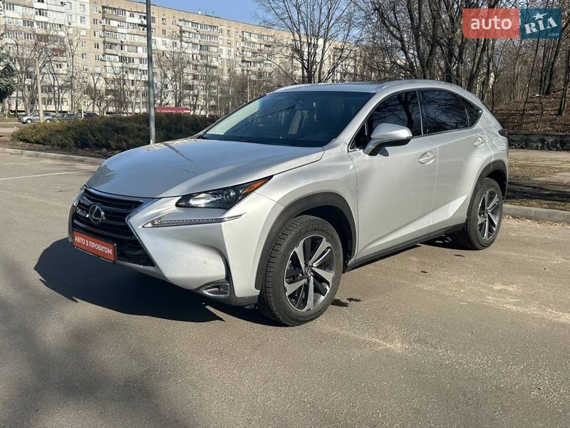 Lexus NX 2015