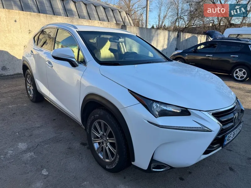Lexus NX 2015