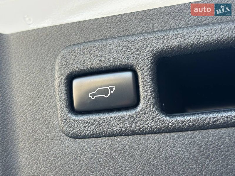 Внедорожник / Кроссовер Lexus NX 2017 в Днепре фото 41 Внедорожник / Кроссовер Lexus NX 2017 в Днепре