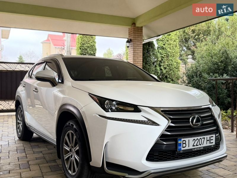 Lexus NX 2015