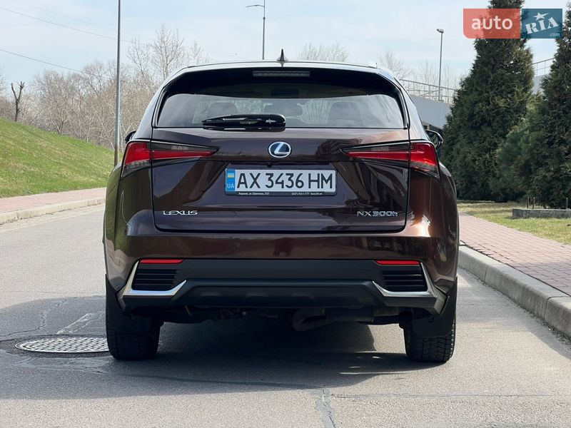 Позашляховик / Кросовер Lexus NX 2019 в Києві