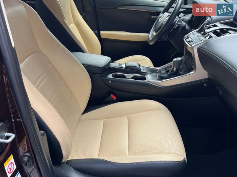 Позашляховик / Кросовер Lexus NX 2019 в Києві