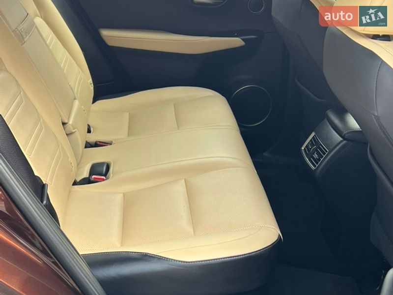 Позашляховик / Кросовер Lexus NX 2019 в Києві