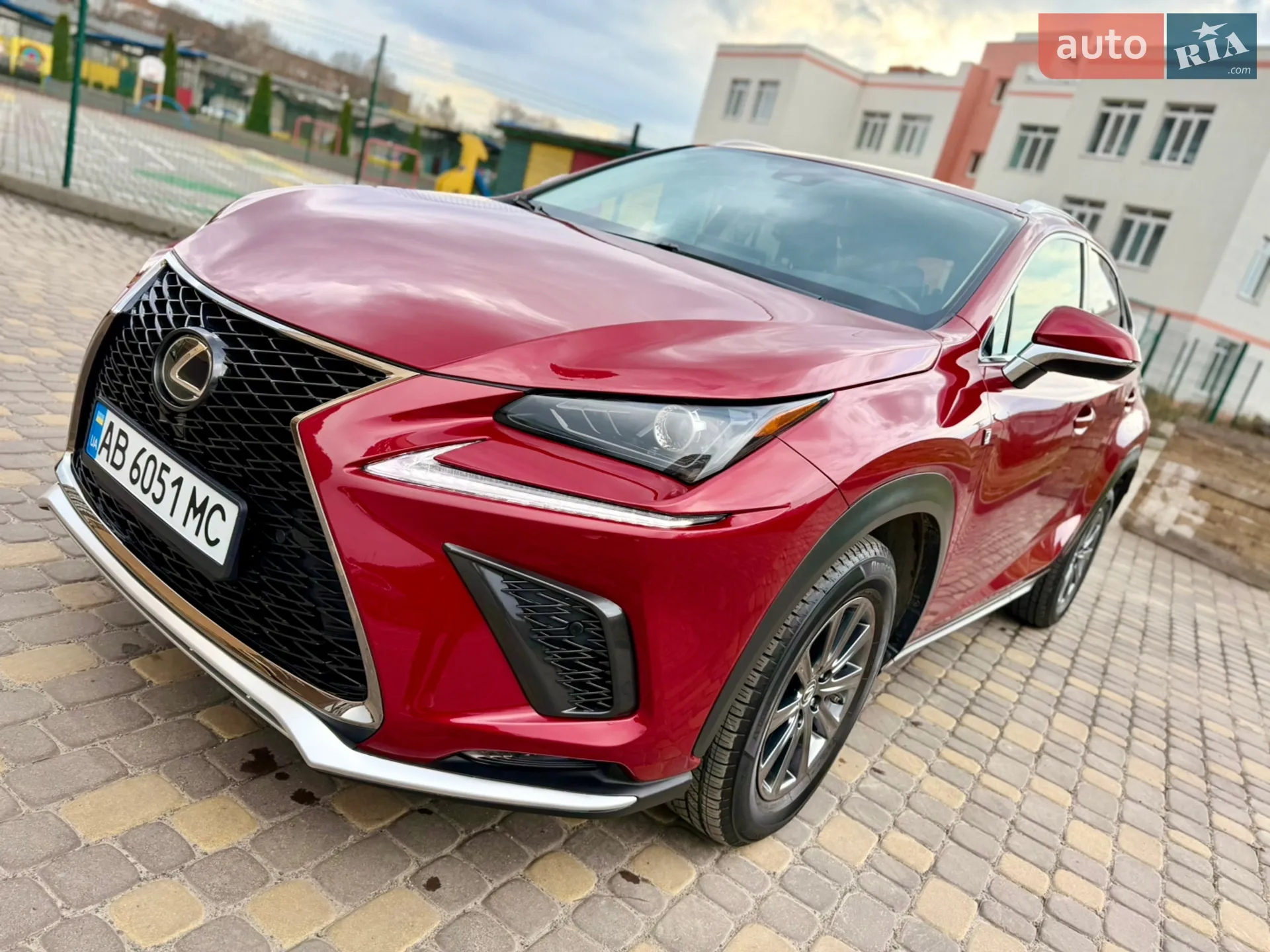 2019 Lexus NX - мініатюра 2