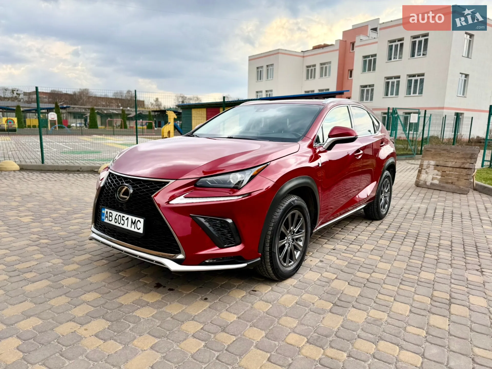 2019 Lexus NX - мініатюра 3