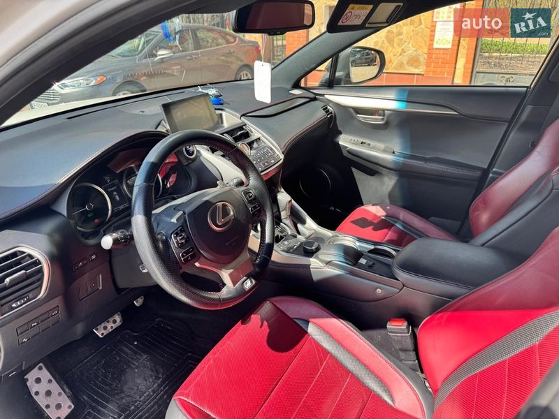 Позашляховик / Кросовер Lexus NX 2015 в Кропивницькому