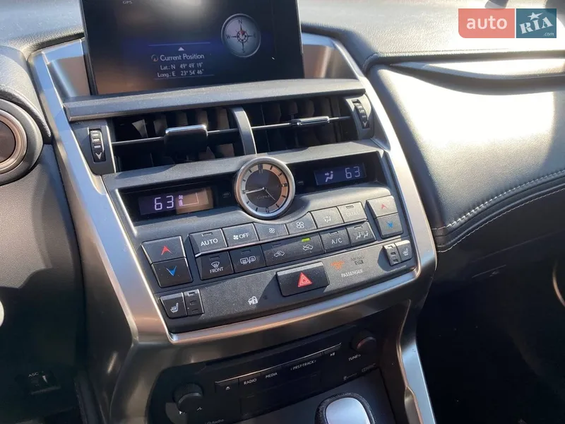 Lexus NX 2016 VIN JTJBARBZXH2101369 фото оголошення 18 з 78
