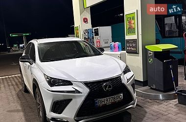 Внедорожник / Кроссовер Lexus NX 2016 в Одессе