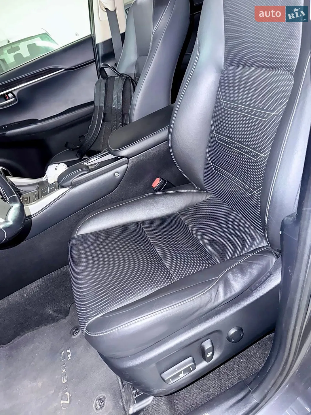 2015 Lexus NX - мініатюра 8