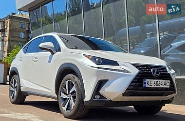 Внедорожник / Кроссовер Lexus NX 2018 в Киеве