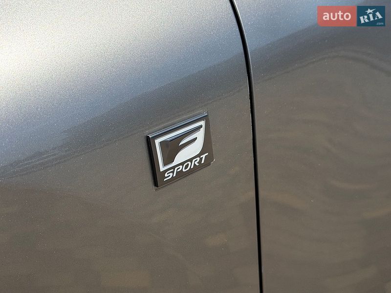Внедорожник / Кроссовер Lexus NX 2016 в Днепре