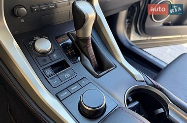 Внедорожник / Кроссовер Lexus NX 2016 в Днепре