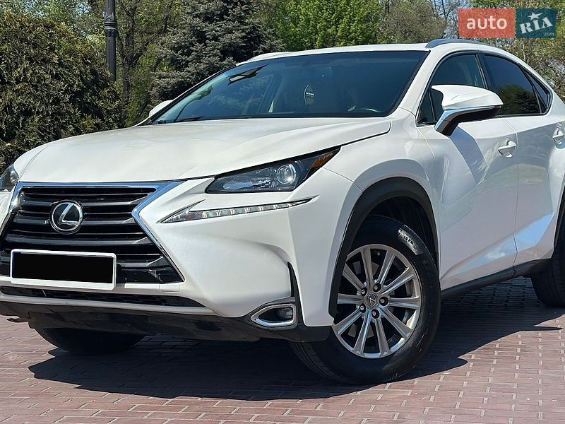 Lexus NX 2017