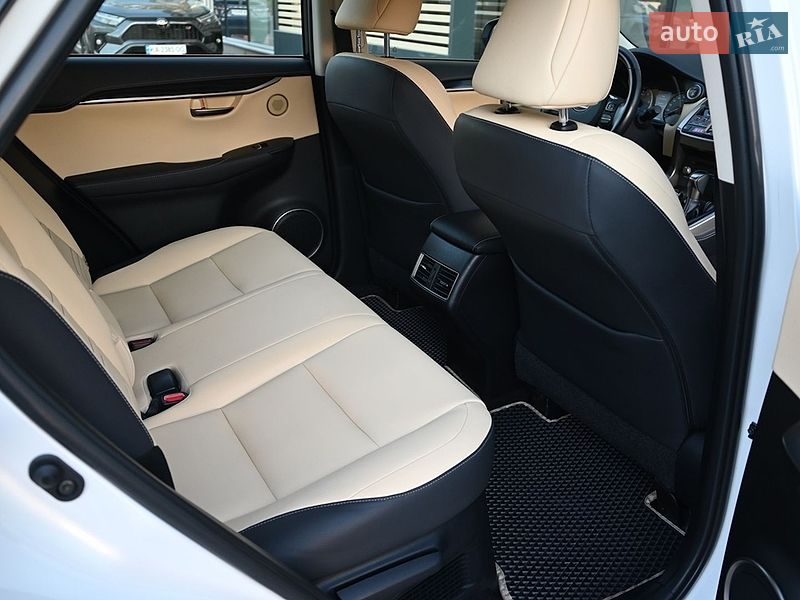 Внедорожник / Кроссовер Lexus NX 2018 в Киеве