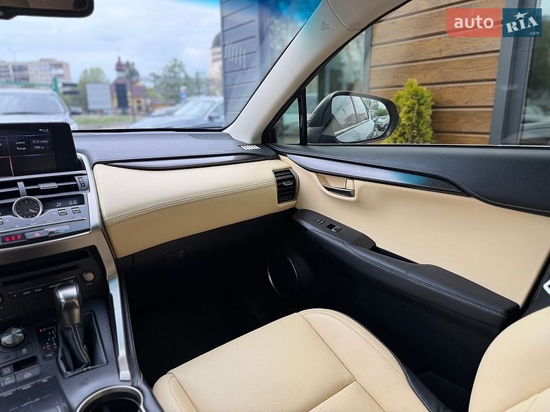 Внедорожник / Кроссовер Lexus NX 2018 в Шептицькому