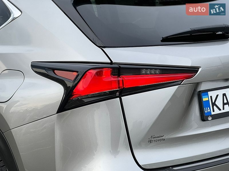 Внедорожник / Кроссовер Lexus NX 2017 в Киеве